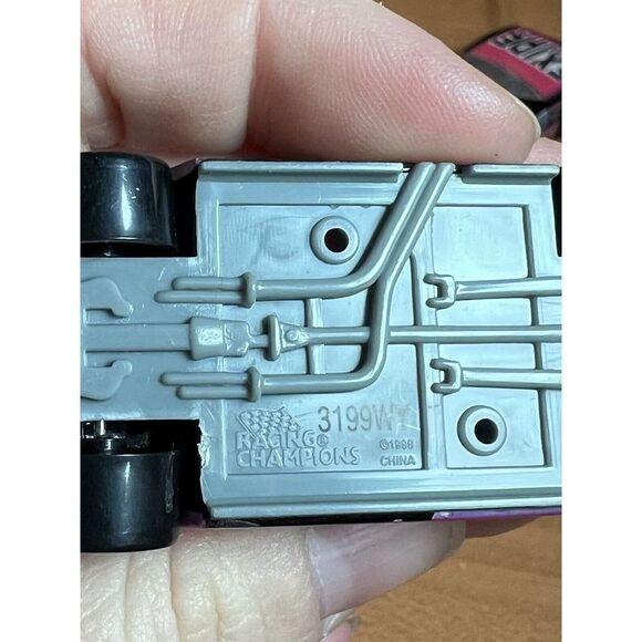 Vintage 3 2000 Jeff Burton #99 Exide Ford Taurus Racing Champion Cars - Picture 8 of 8